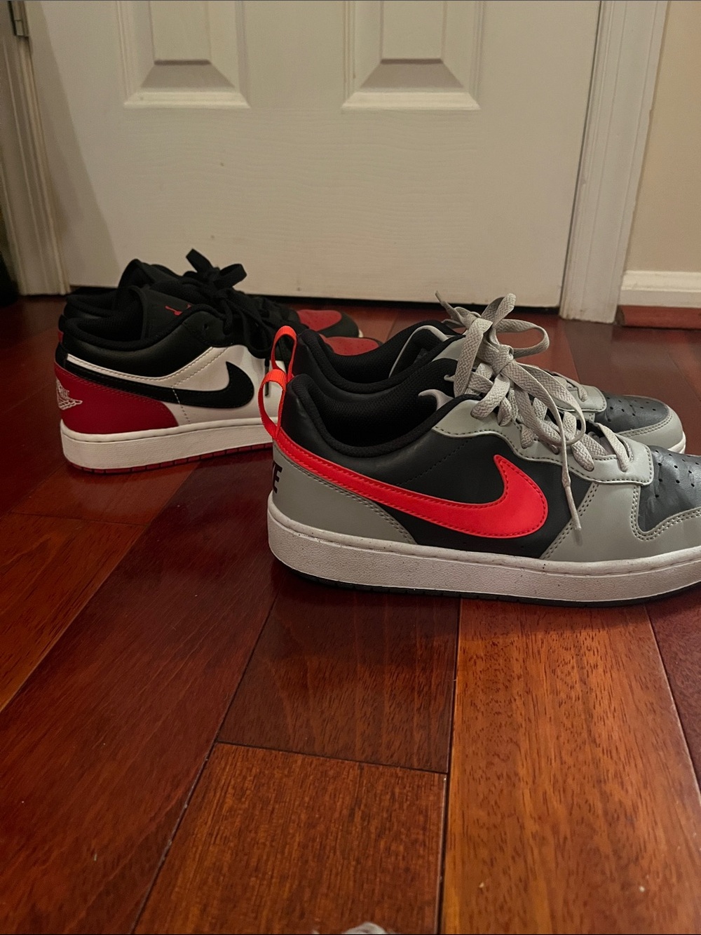 Nike Kids Low-Top Sneakers - Gray, Black & Red Accents